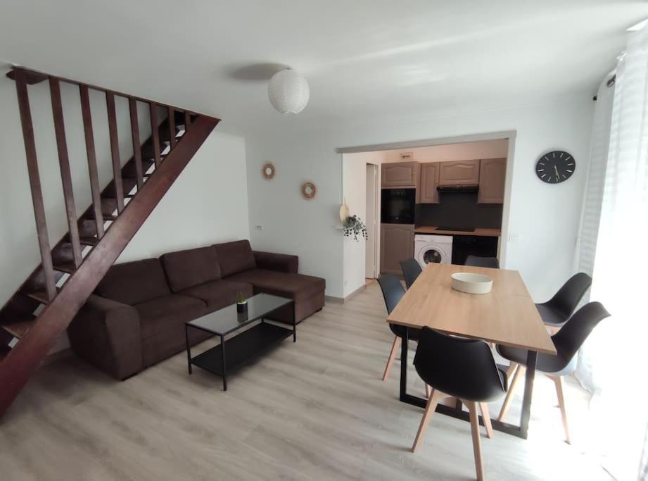 ゴネスDuplex Cosyアパートメント エクステリア 写真